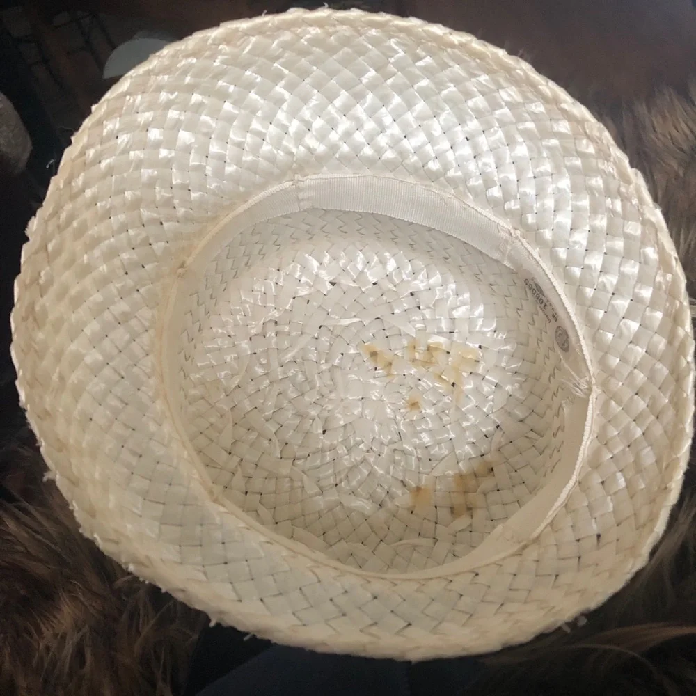 Vintage Cream Straw Hat - Picture 13 of 14